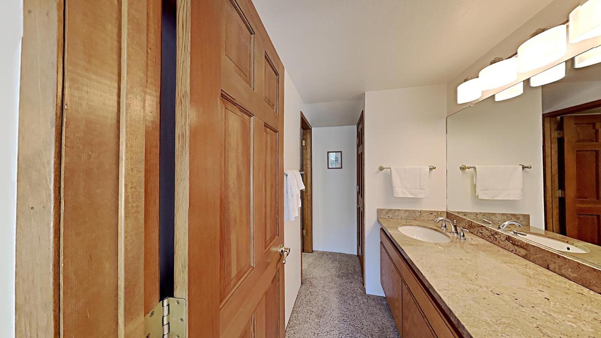 Slopeside 1849 Condos - Comfortable 3 Bedroom Condos With Full Kitchens Mammoth Lakes Room photo
