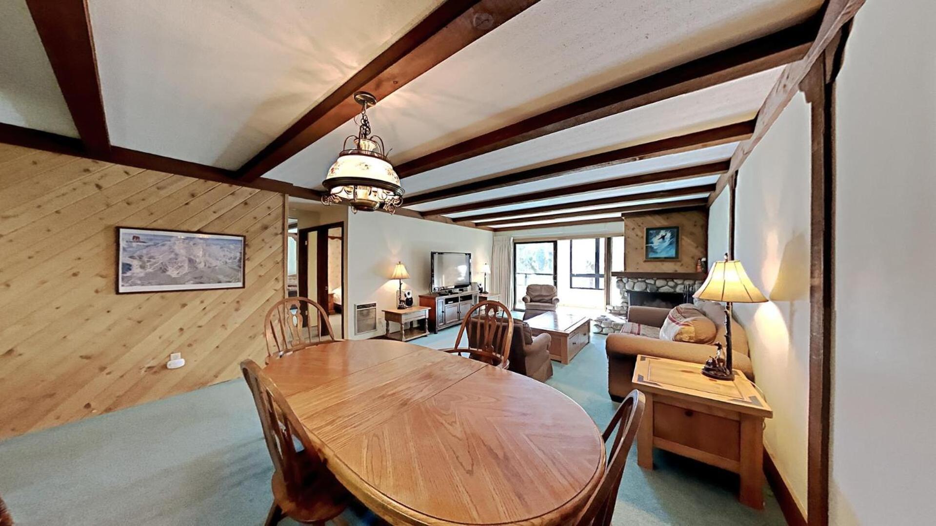 Slopeside 1849 Condos - Comfortable 3 Bedroom Condos With Full Kitchens Mammoth Lakes Room photo